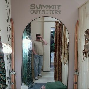 Meet your Posher, Gabriel